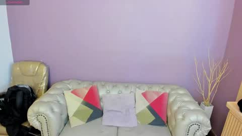 Snapshot of ariannaliss chatting on 11/16/25, 12:55 Arianna online show from 11/16/25, 12:55