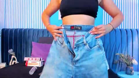 Snapshot of ariannaliss chatting on 12/16/25, 06:57 Arianna online show from 12/16/25, 06:57