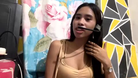 Mila online show from 05/01/26, 03:05