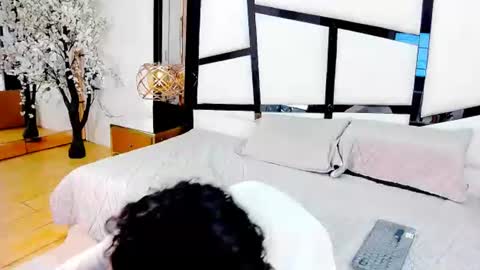 Snapshot of ariannarussell1 chatting on 07/11/26, 02:31 ariannarussell1 online show from 07/11/26, 02:31