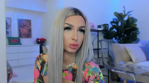 Arianna online show from 03/19/26, 06:39