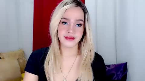 Snapshot of arianne_xoxo777 chatting on 01/18/25, 12:57 ARIANNE CUMS online show from 01/18/25, 12:57