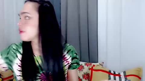 Snapshot of arianne_xoxo777 chatting on 03/03/25, 07:10 ARIANNE CUMS online show from 03/03/25, 07:10