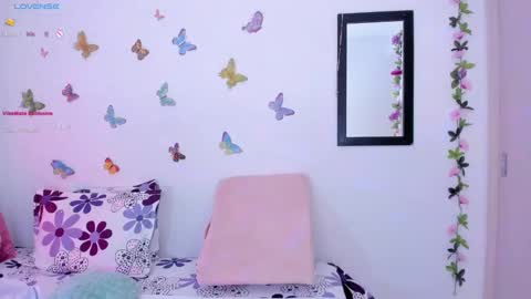 Snapshot of ariannna08_ chatting on 12/10/24, 06:01 ariannna08_ online show from 12/10/24, 06:01