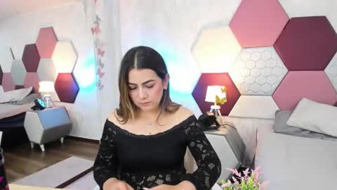 aria online show from 05/30/26, 05:21