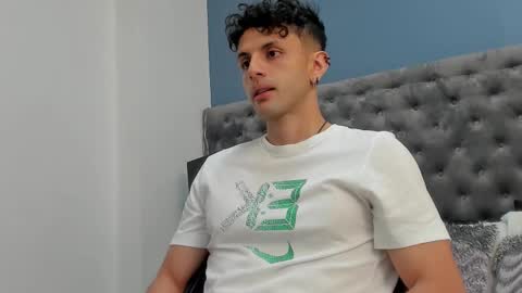 Snapshot of ariasaadeh chatting on 10/01/25, 12:00 ariasaadeh online show from 10/01/25, 12:00