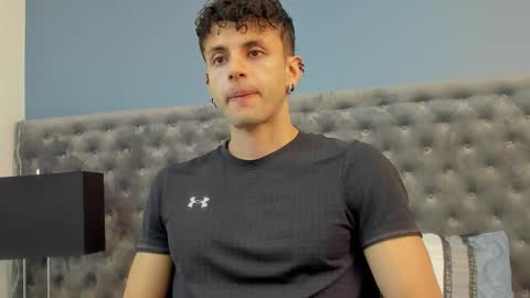 Snapshot of ariasaadeh chatting on 10/10/25, 12:15 ariasaadeh online show from 10/10/25, 12:15