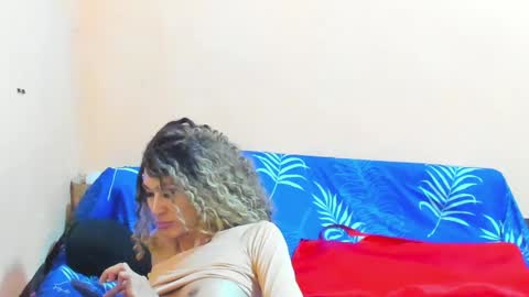 Snapshot of ariba_aribats chatting on 12/04/24, 08:51 VAL online show from 12/04/24, 08:51