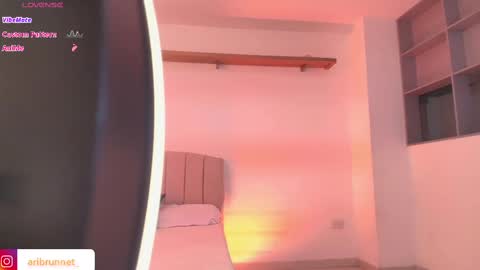  Ari Just Ari online show from 10/23/25, 03:11