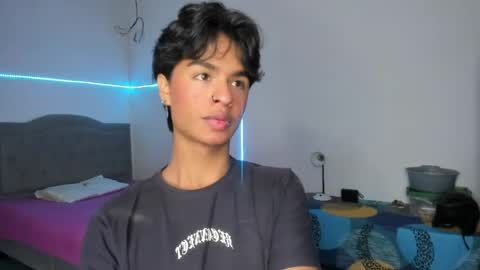 Snapshot of ariel_adan chatting on 06/09/26, 12:22 ariel_adan online show from 06/09/26, 12:22