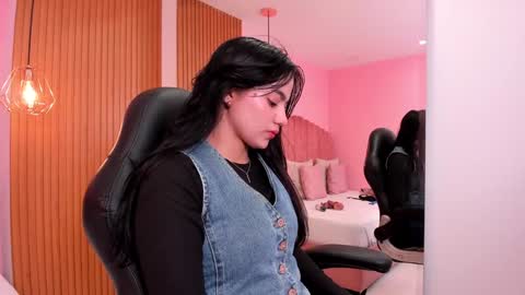 Ariel online show from 01/21/25, 05:09