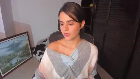 Ariel Pink Diamond online show from 09/08/25, 07:24