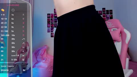 Ariel online show from 12/24/24, 04:40