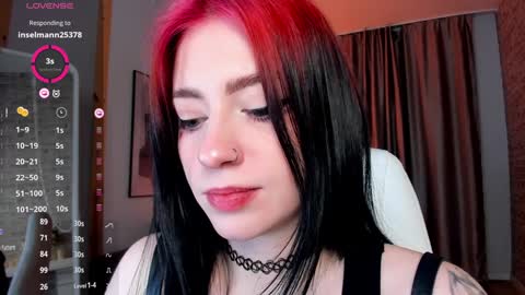 Ariel online show from 12/27/24, 05:37