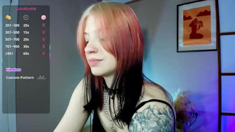 Ariel online show from 10/02/25, 04:25