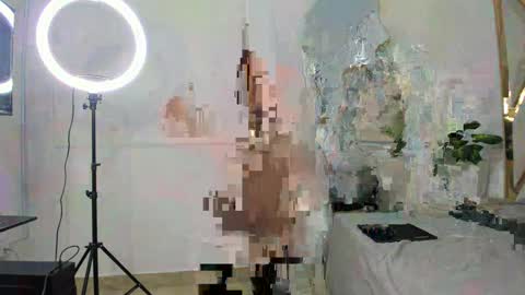 Snapshot of arielasm chatting on 10/07/25, 12:35 arielasm online show from 10/07/25, 12:35