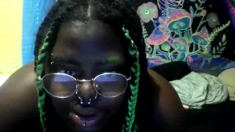 Bbg Luvv online show from 06/09/26, 10:32
