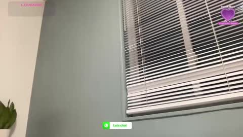 arielbliss69 online show from 05/05/26, 06:43
