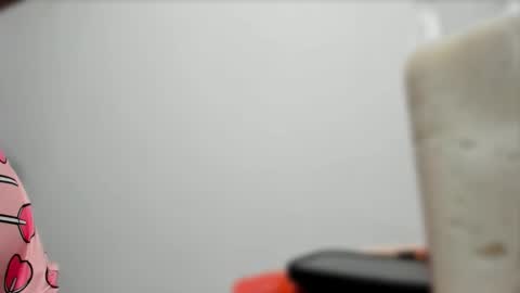 Stephany  online show from 12/05/25, 03:37