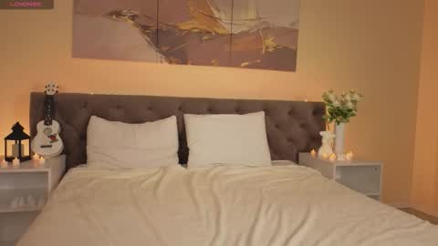 Ariella GTM3  Tue Wed Thu Fri Sat  0400 am-1030pm online show from 11/07/25, 01:27