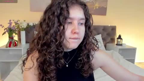 Ariella GTM3  Tue Wed Thu Fri Sat  0400 am-1030pm online show from 06/15/26, 01:08