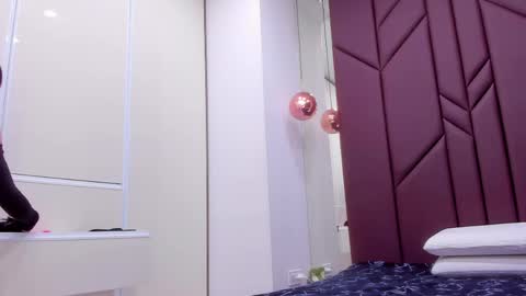 AriellaBlonde online show from 03/08/26, 09:51