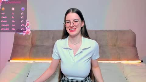 Ariella online show from 11/18/25, 02:39