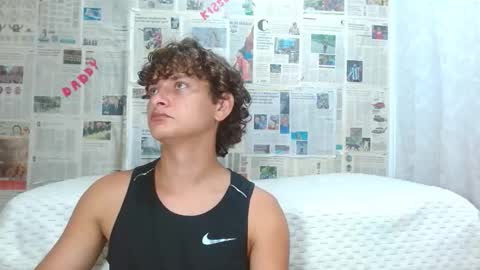 Snapshot of arielnoir6958 chatting on 01/31/26, 11:25 Ariel Aoir online show from 01/31/26, 11:25