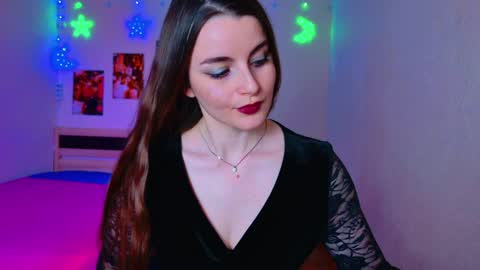 Snapshot of arielstonks_lovee chatting on 12/10/24, 06:11 arielstonks_lovee online show from 12/10/24, 06:11