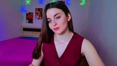 Snapshot of arielstonks_lovee chatting on 12/12/24, 04:59 arielstonks_lovee online show from 12/12/24, 04:59