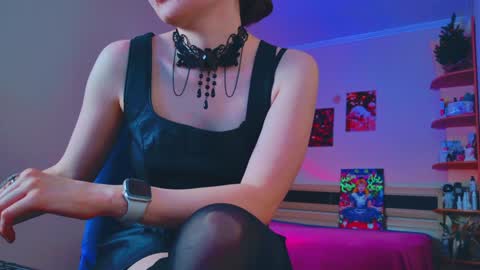 Snapshot of arielstonks_lovee chatting on 01/09/25, 05:34 arielstonks_lovee online show from 01/09/25, 05:34