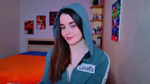 Snapshot of arielstonks_lovee chatting on 03/04/25, 09:07 arielstonks_lovee online show from 03/04/25, 09:07