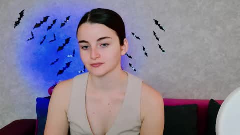 Snapshot of arielstonks_lovee chatting on 10/17/25, 04:26 arielstonks_lovee online show from 10/17/25, 04:26