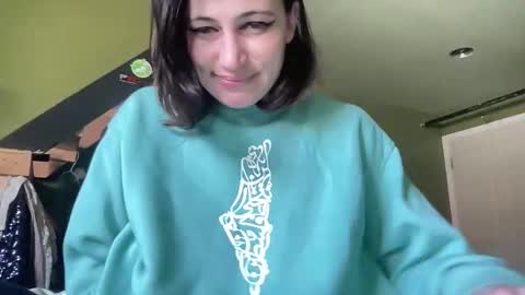 ariel  colin when hes here online show from 02/16/26, 06:37