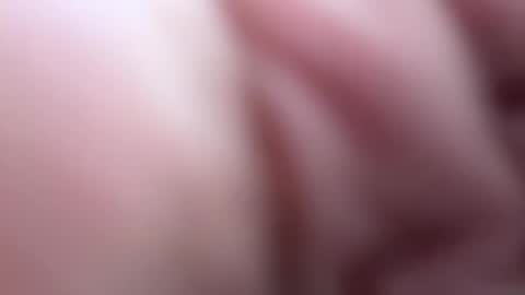 Snapshot of aries_plays chatting on 09/16/25, 06:20 aries_plays online show from 09/16/25, 06:20