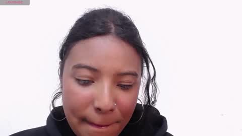 Snapshot of arietta_ chatting on 10/29/25, 01:46 ARIETTA online show from 10/29/25, 01:46