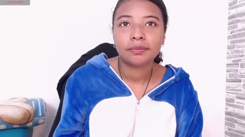 Snapshot of arietta_ chatting on 11/28/25, 12:30 ARIETTA online show from 11/28/25, 12:30