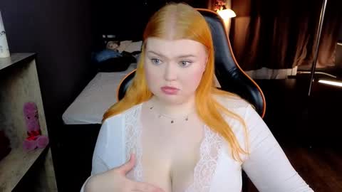 Adele online show from 02/16/26, 08:16