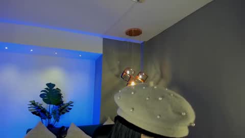 Snapshot of arigy_gomez chatting on 02/23/25, 12:37 Arigy Everyday From 1430 to 2130 Col Time online show from 02/23/25, 12:37