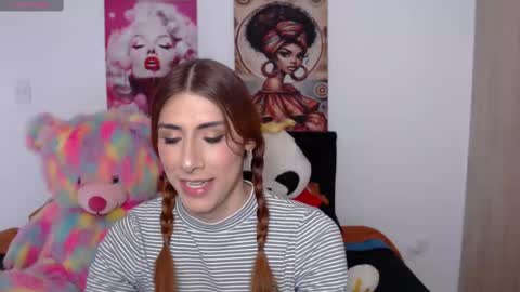 Ariana Forero ---- independet model online show from 10/08/25, 10:18