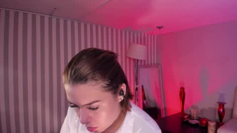  Arianna  online show from 01/13/25, 01:39