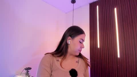  Arianna  online show from 04/01/26, 01:41