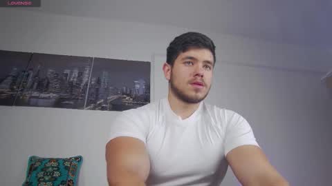 Snapshot of arilass chatting on 11/21/25, 07:29 A n g e l f r o m H e l l online show from 11/21/25, 07:29