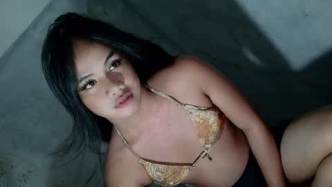 hi follow me its ARI  online show from 06/24/26, 06:18
