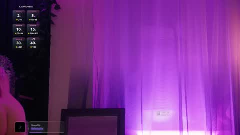 Arina online show from 10/04/25, 04:38