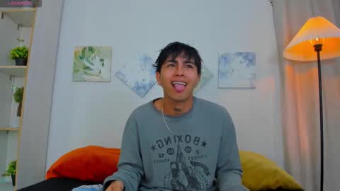 Snapshot of arion_sherwind chatting on 11/10/25, 07:13 Arion online show from 11/10/25, 07:13