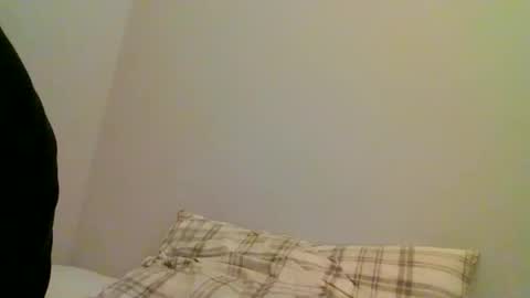 ariparikrigsmann online show from 12/15/24, 09:09