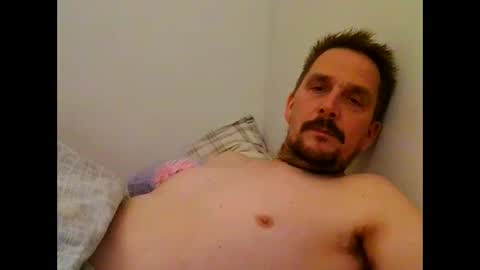 ariparikrigsmann online show from 01/02/25, 10:22