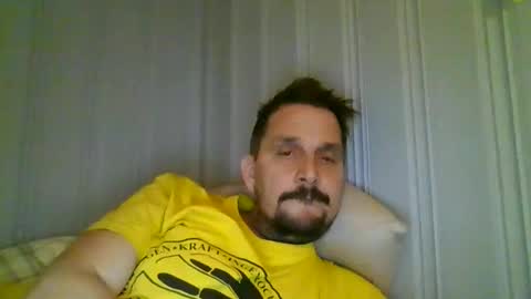 ariparikrigsmann online show from 12/16/25, 07:41