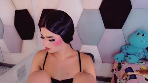 Snapshot of arishadarfu chatting on 01/22/25, 09:43 ArisaDarfu online show from 01/22/25, 09:43